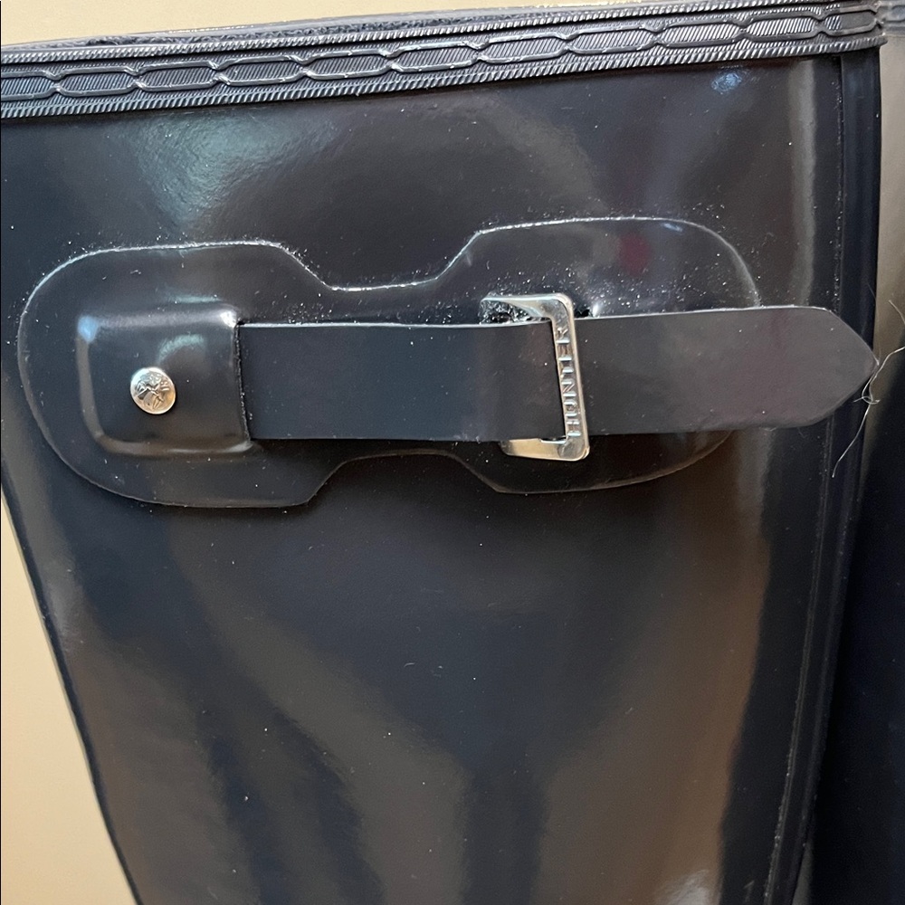 NWOT Hunter Glossy Dark Grey rain Boots - Picture 5 of 11